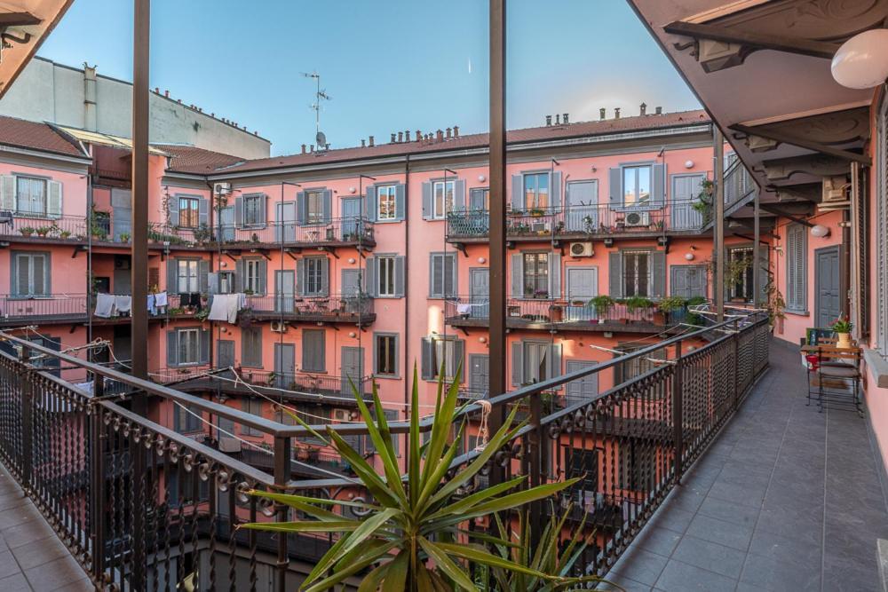 Brembo House Lägenhet Milano Exteriör bild